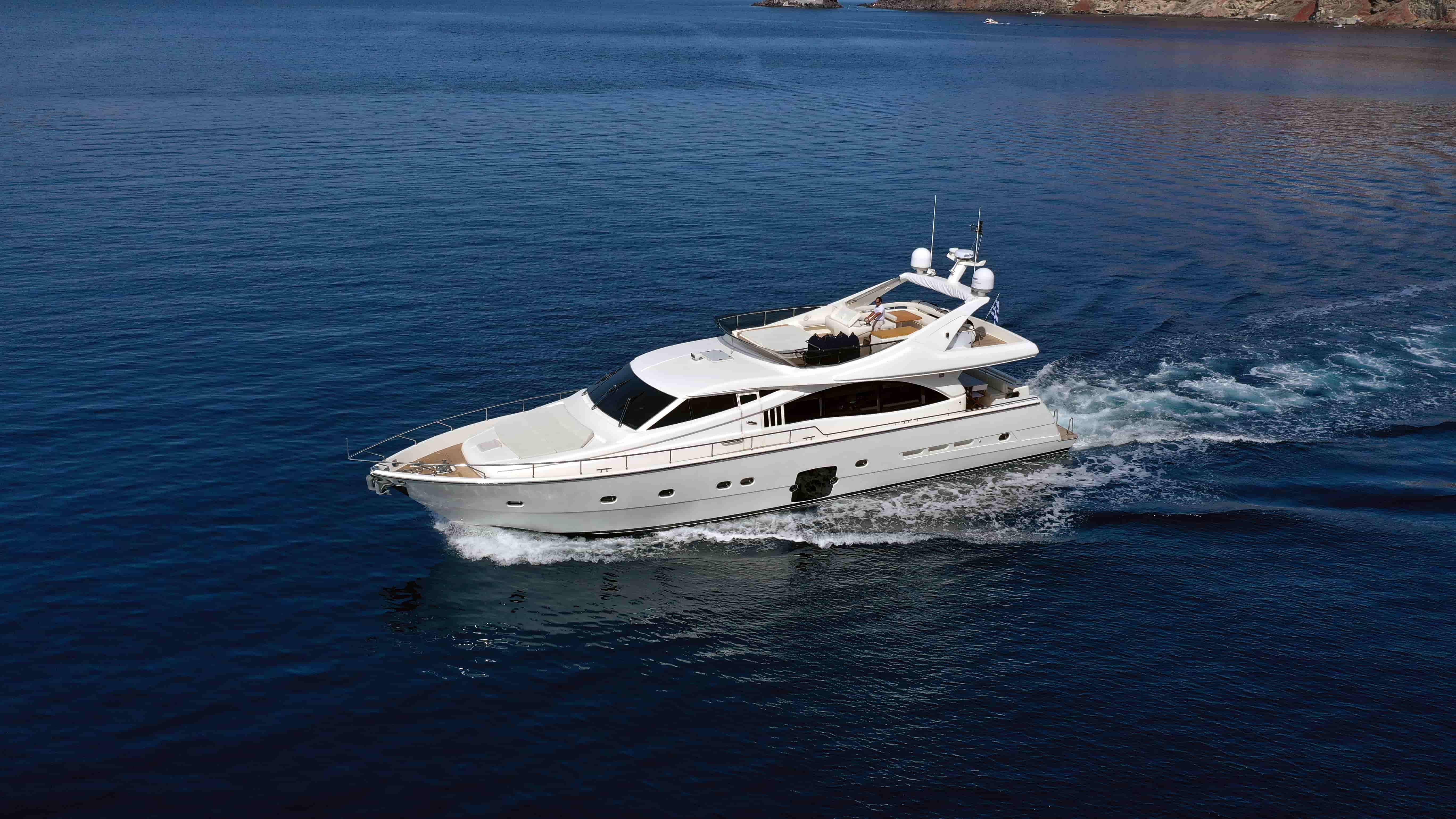 Santorini Private cruise, Ferretti 731