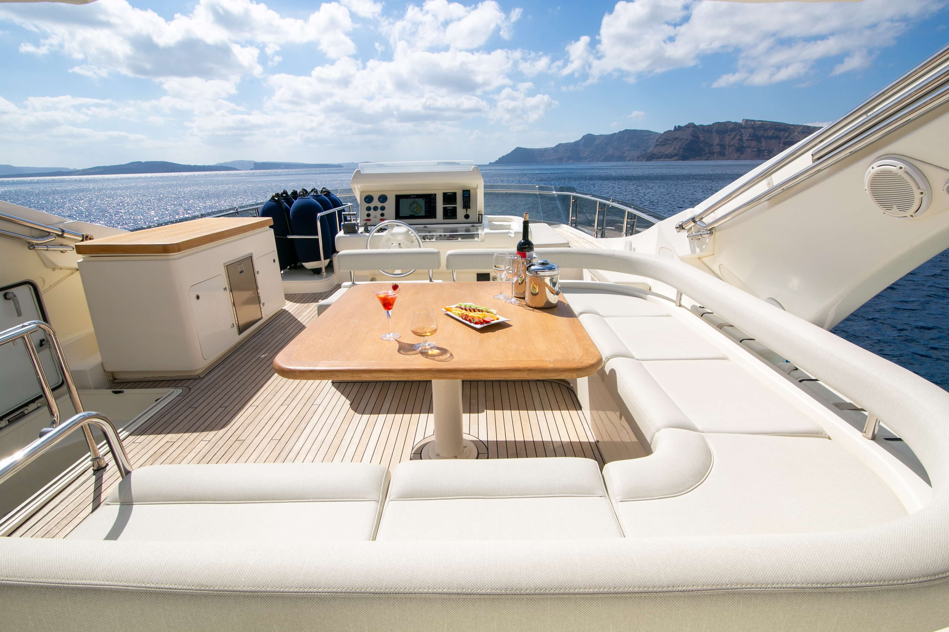 Santorini Motor Yacht Cruises