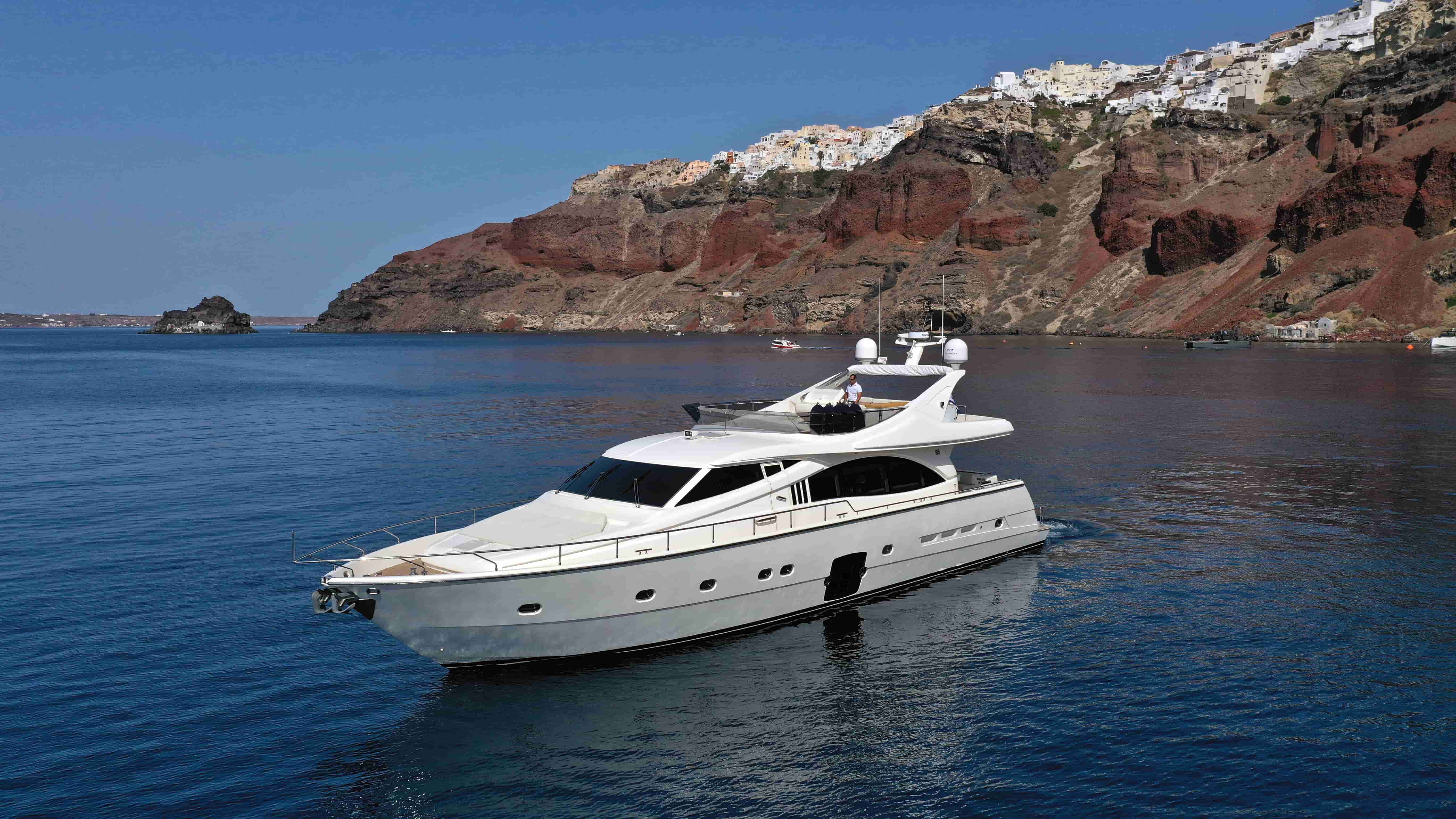 Santorini Private cruise, Ferretti 731