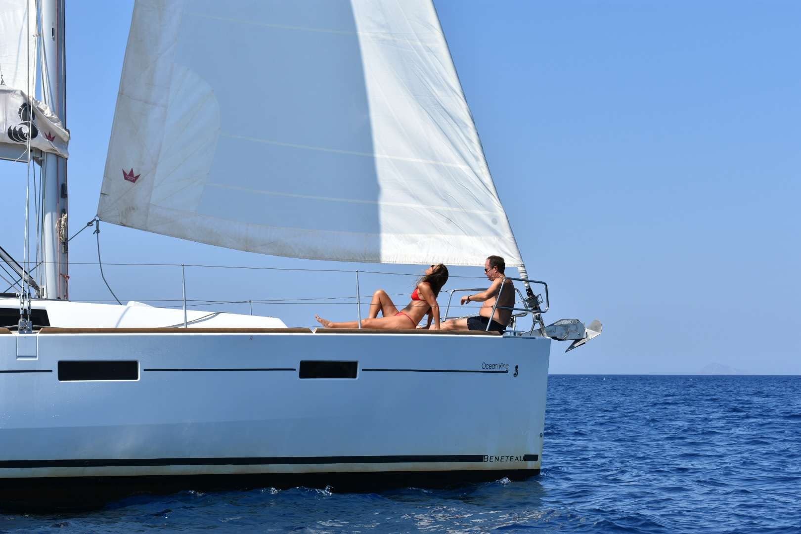 Santorini Private Cruise, Beneteau Oceanis 45